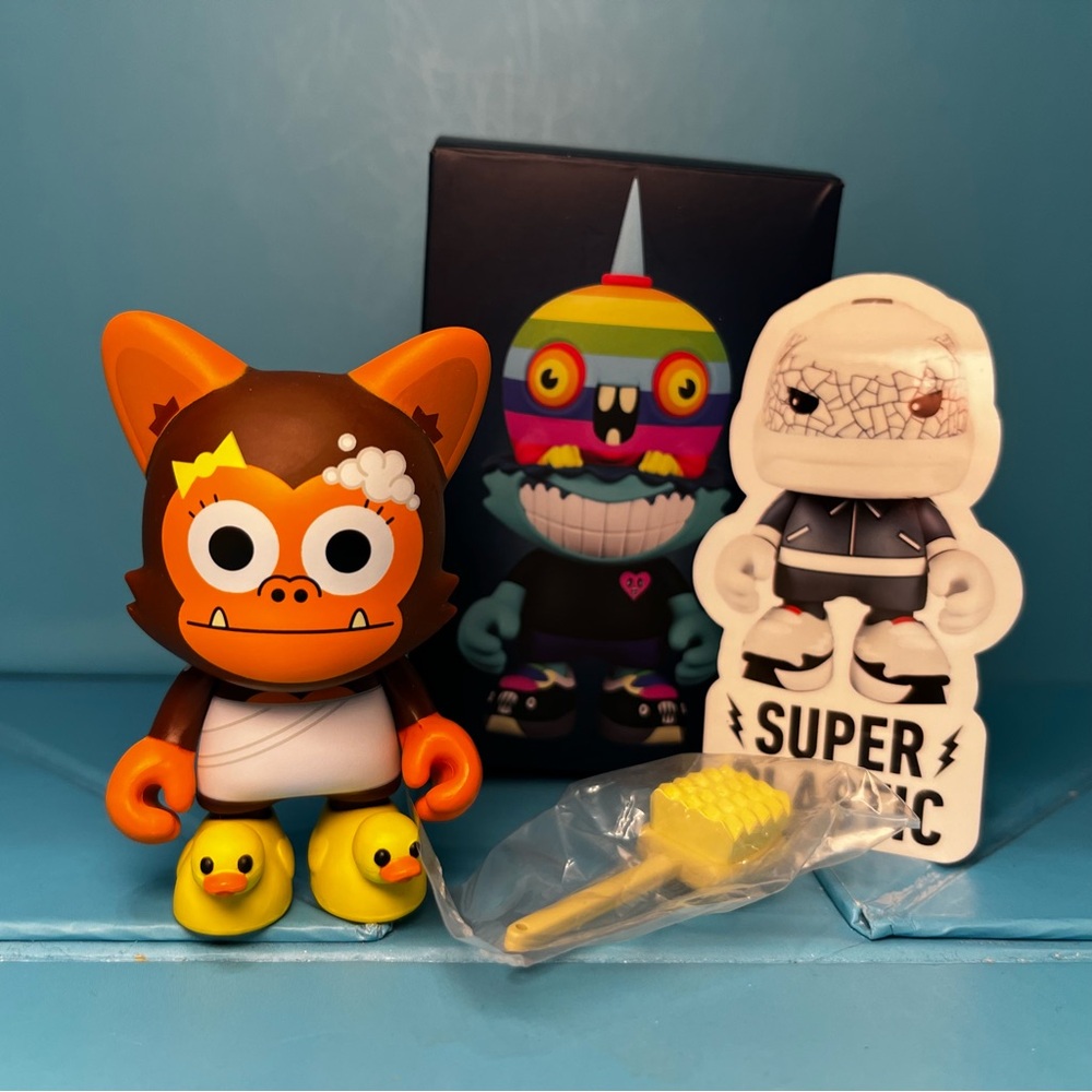 Superplastic - Janky Series 4 - Bad-nana Girl Chase - 3" Figure